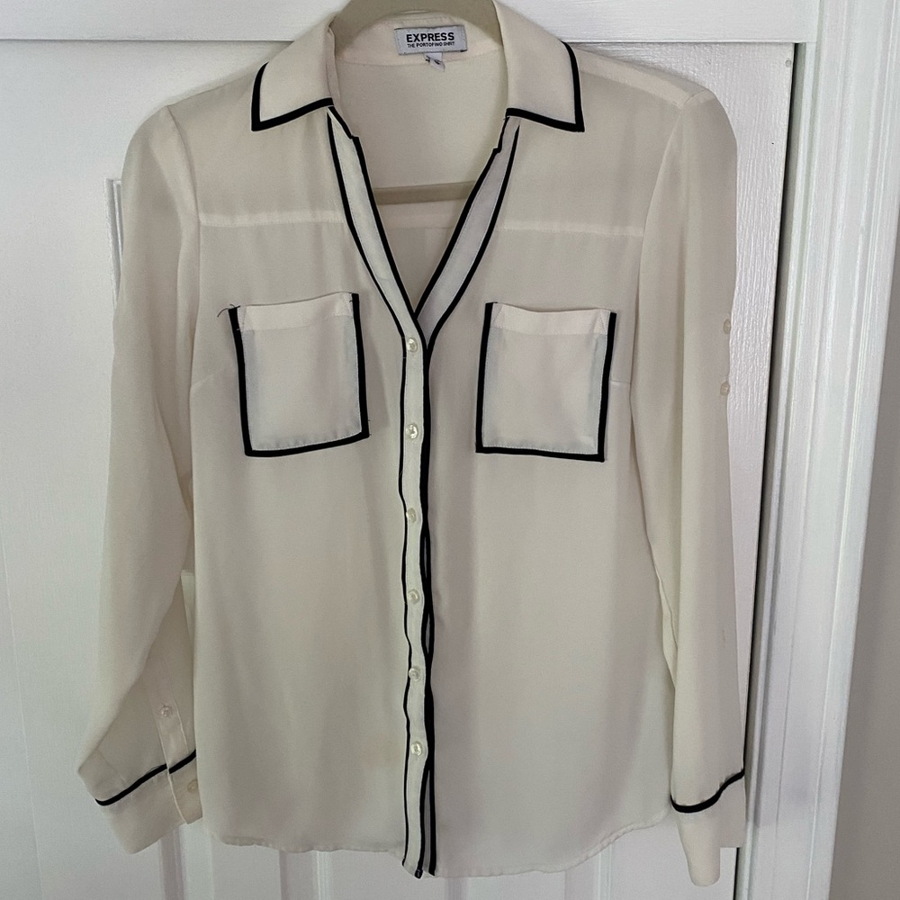 Women’s EXPRESS Blouse